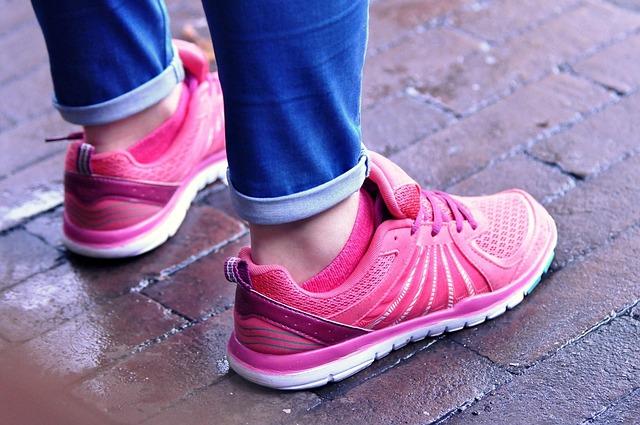 What Is the Best Women’s Running Shoe for High Arches? Comfortable Support That Keeps You Moving